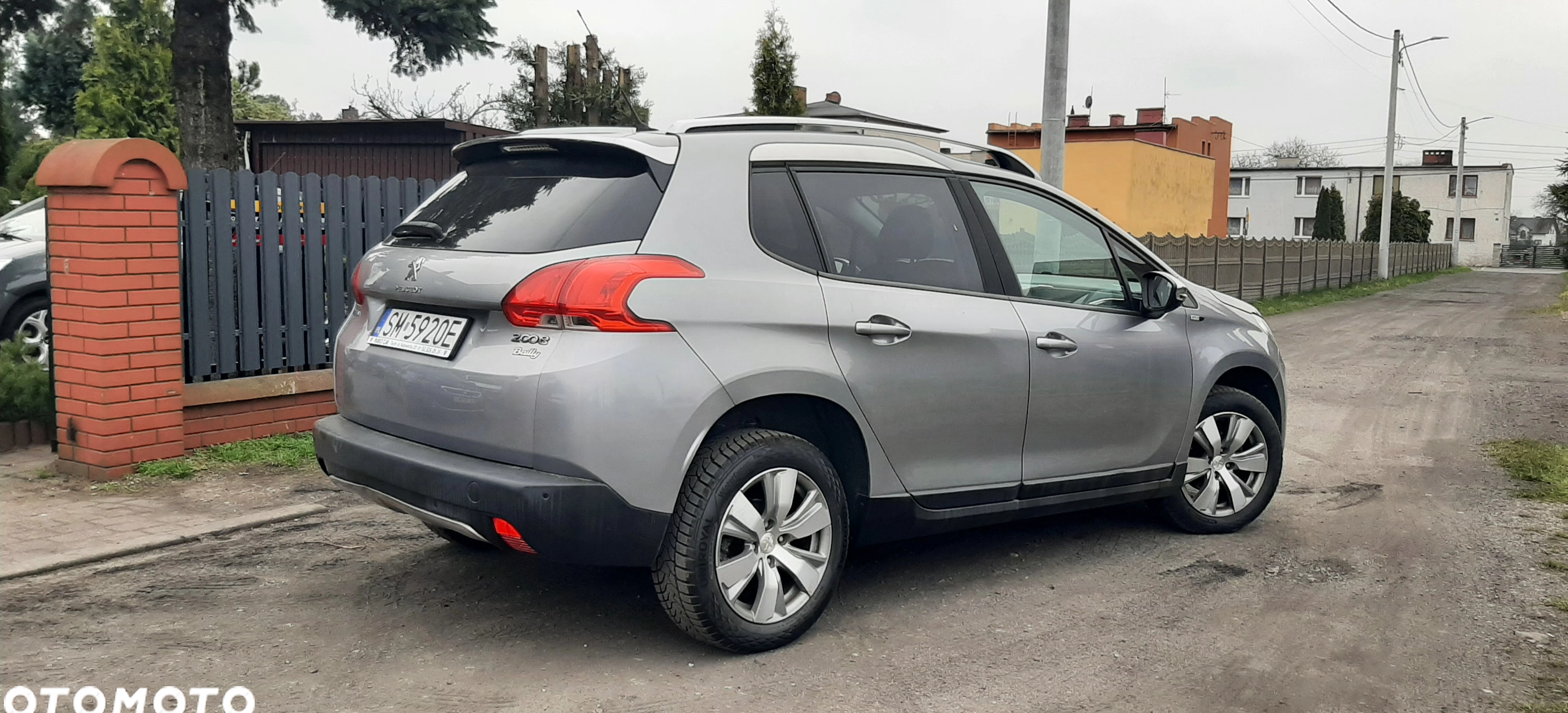 Peugeot 2008 cena 33999 przebieg: 193000, rok produkcji 2015 z Wyśmierzyce małe 301